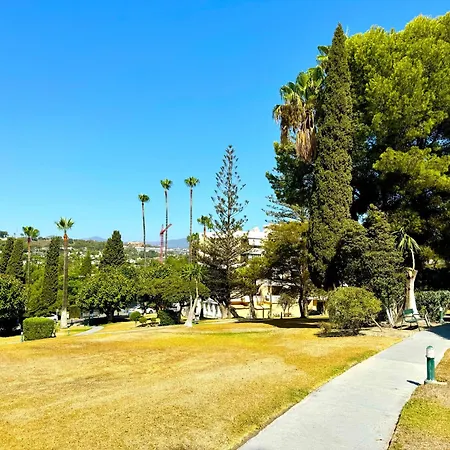Aloha Deva W Pool By Homing Apartment Marbella